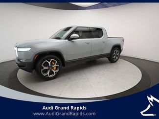 Used 2022 Rivian R1T Adventure video 1
