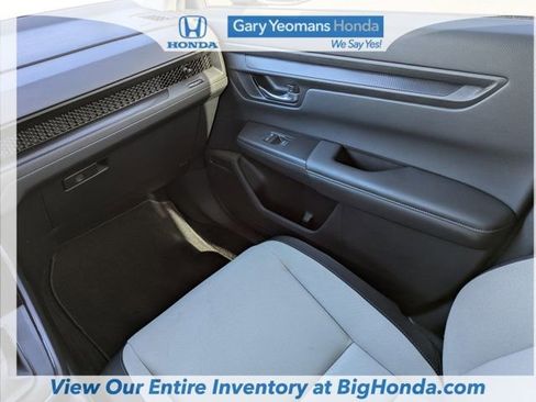 Certified 2025 Honda CR-V LX image 18