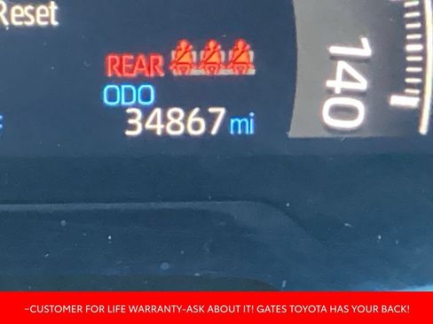 Used 2025 Toyota RAV4 XLE AWD/4WD image 4