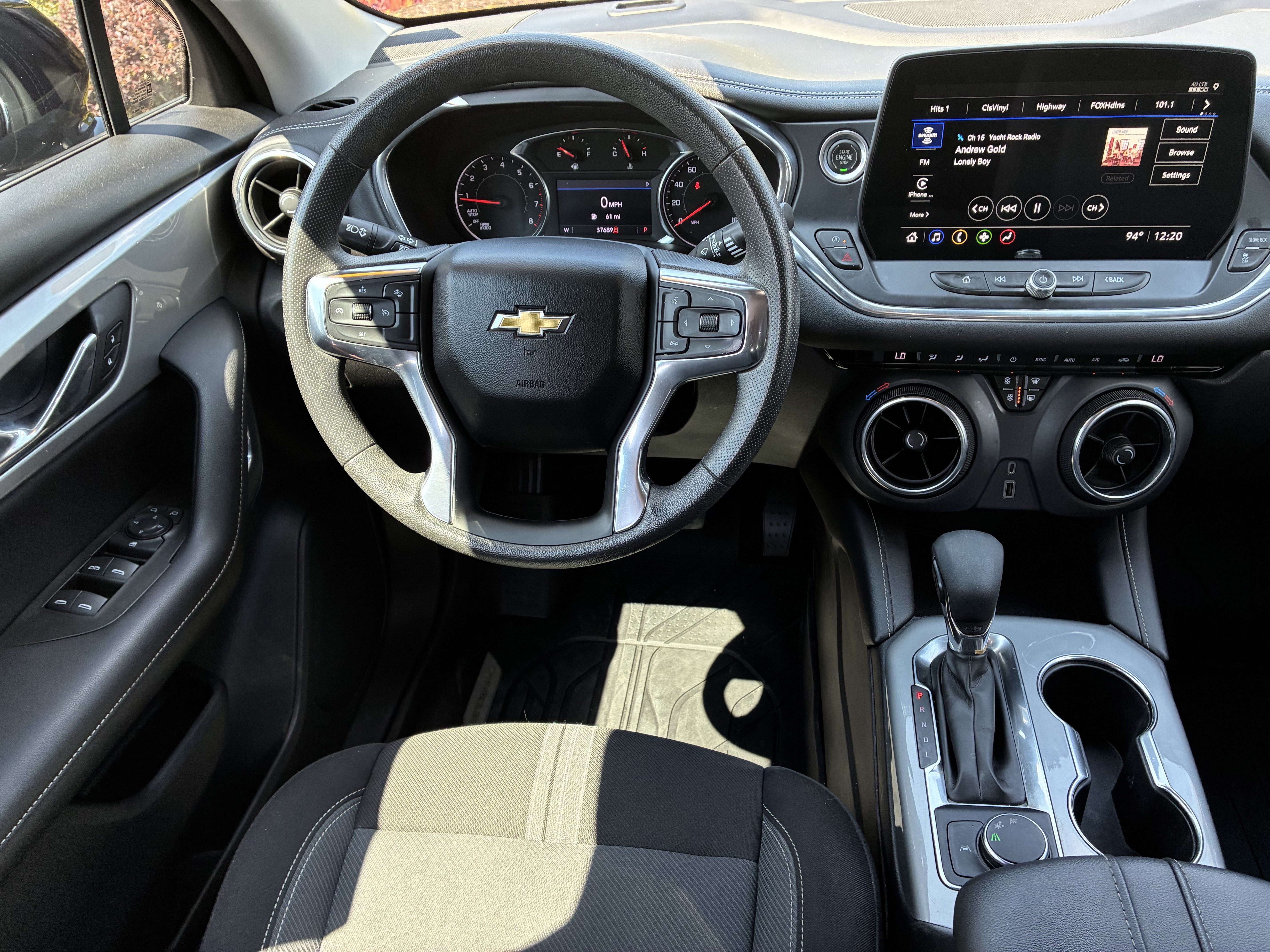 Used 2023 Chevrolet Blazer LT FWD image 19