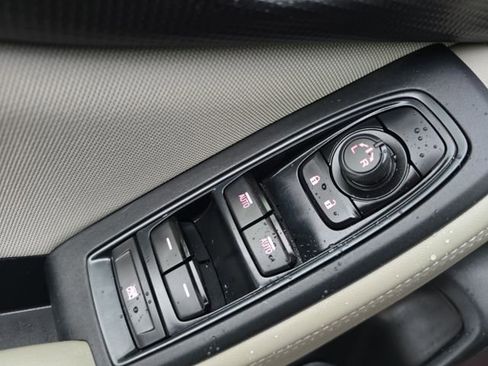 Certified 2023 Subaru Forester Premium image 13