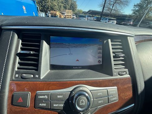 Used 2019 INFINITI QX80 Luxe image 8