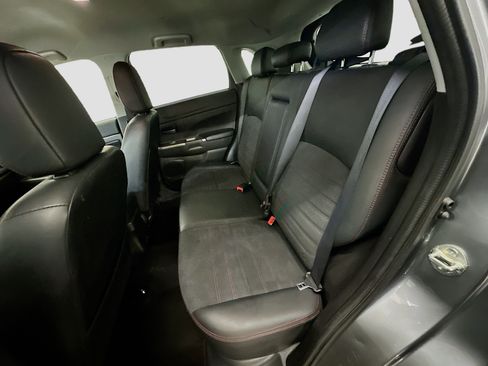 Used 2024 Mitsubishi Outlander Sport SE AWD/4WD image 28