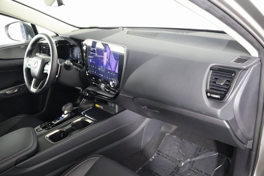 Certified 2025 Lexus NX 350h AWD w/ Accessory Package (2T) image 9