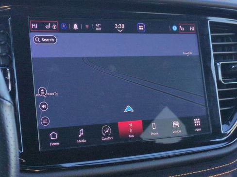 Used 2023 Dodge Durango R/T w/ Hemi Orange Plus Package image 36