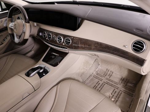 Used 2020 Mercedes-Benz S 560 4MATIC Sedan image 40