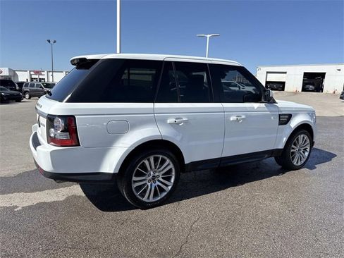 Used 2013 Land Rover Range Rover Sport HSE LUX image 2