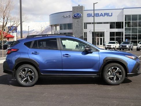 Used 2025 Subaru Crosstrek 2.0i Premium w/ Convenience Package #2 image 2