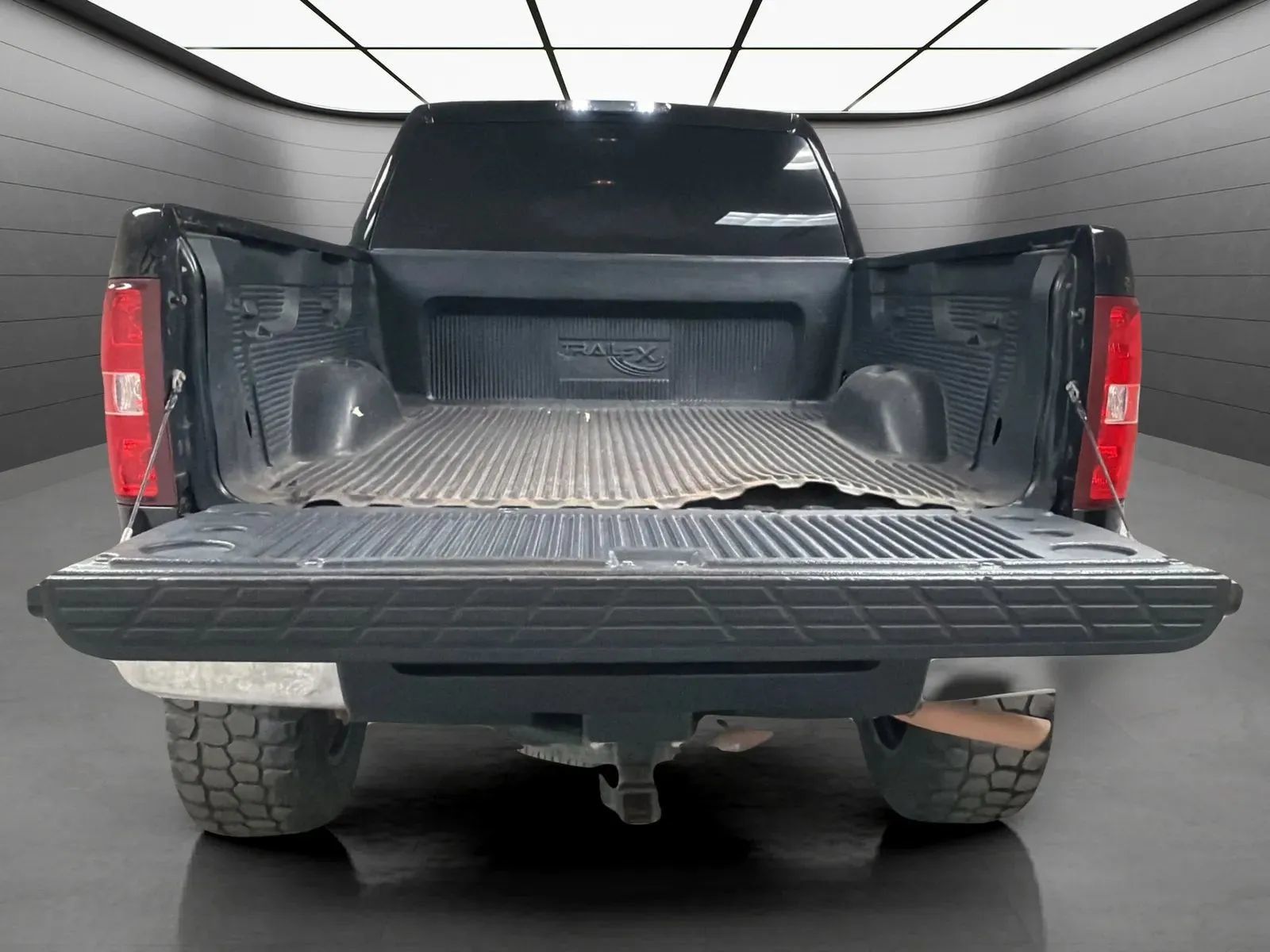 Used 2008 Chevrolet Silverado 1500 LT w/ All Star Edition AWD/4WD image 21