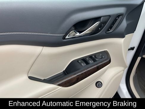 Used 2023 GMC Acadia Denali w/ Denali Ultimate Package image 12