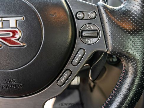 Used 2016 Nissan GT-R Black Edition AWD/4WD image 31