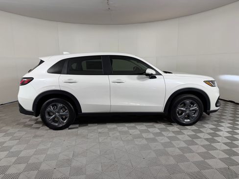 Used 2026 Honda HR-V LX image 8