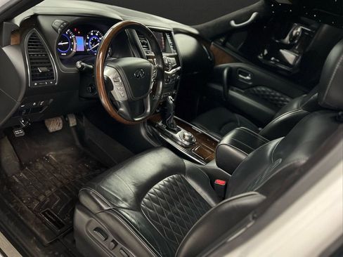 Used 2018 INFINITI QX80 4WD w/ Deluxe Technology Package image 17