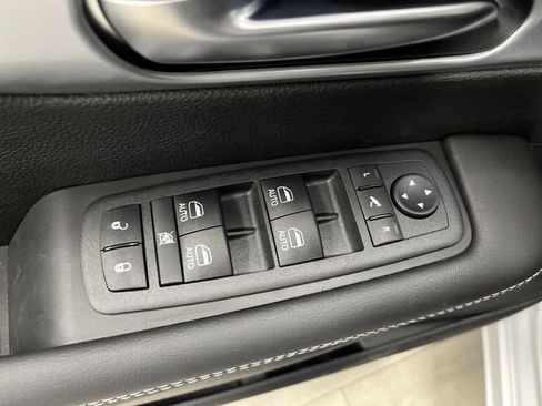 New 2026 Chrysler Pacifica Limited w/ S Appearance Package image 29