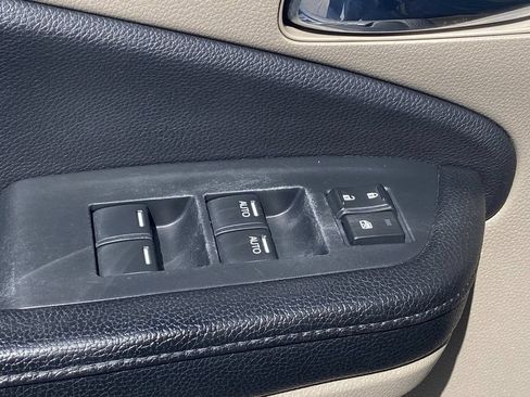 Used 2016 Honda Pilot Touring image 20