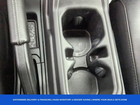 Used 2023 Jeep Wrangler Unlimited Sahara w/ Cold Weather Group image 27