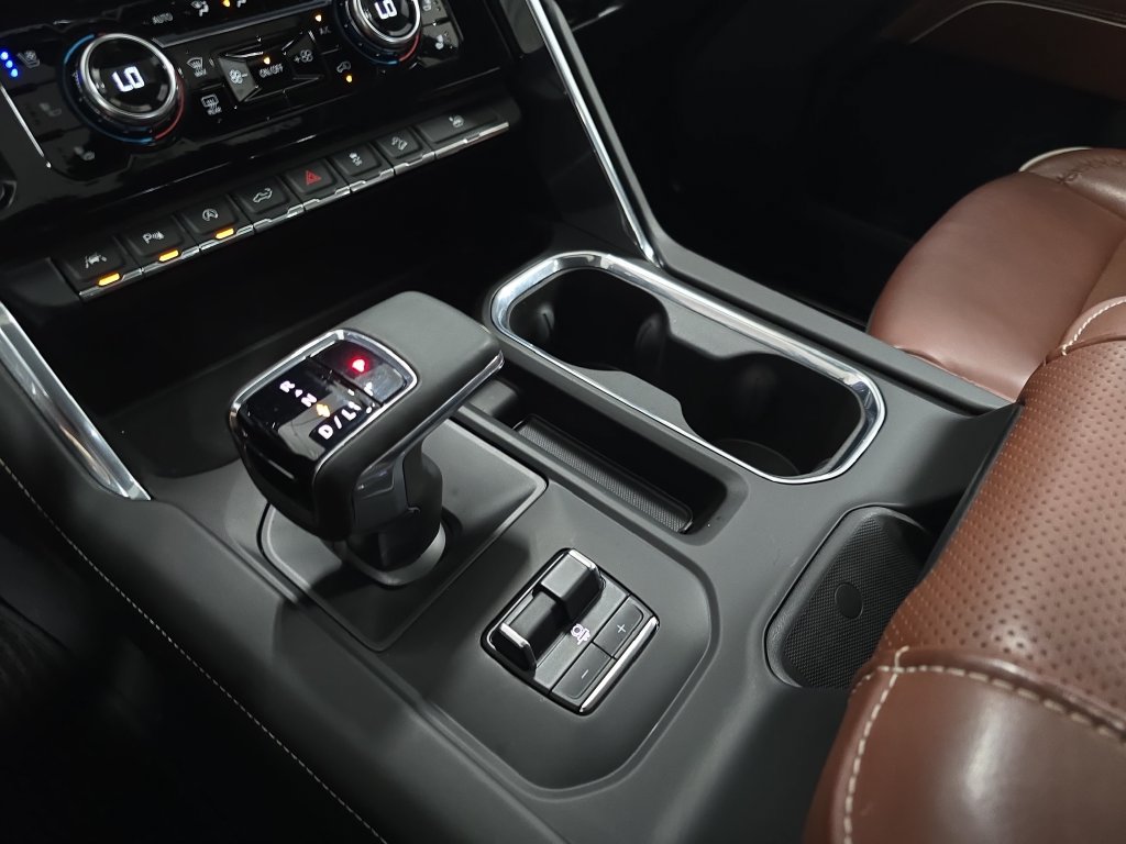 Certified 2023 GMC Sierra 1500 Denali Ultimate AWD/4WD image 24