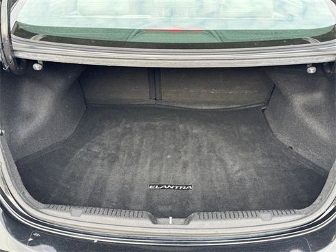 Used 2015 Hyundai Elantra SE w/ Option Group 02 image 14