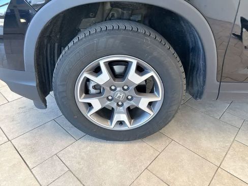 Certified 2023 Honda Passport TrailSport image 15