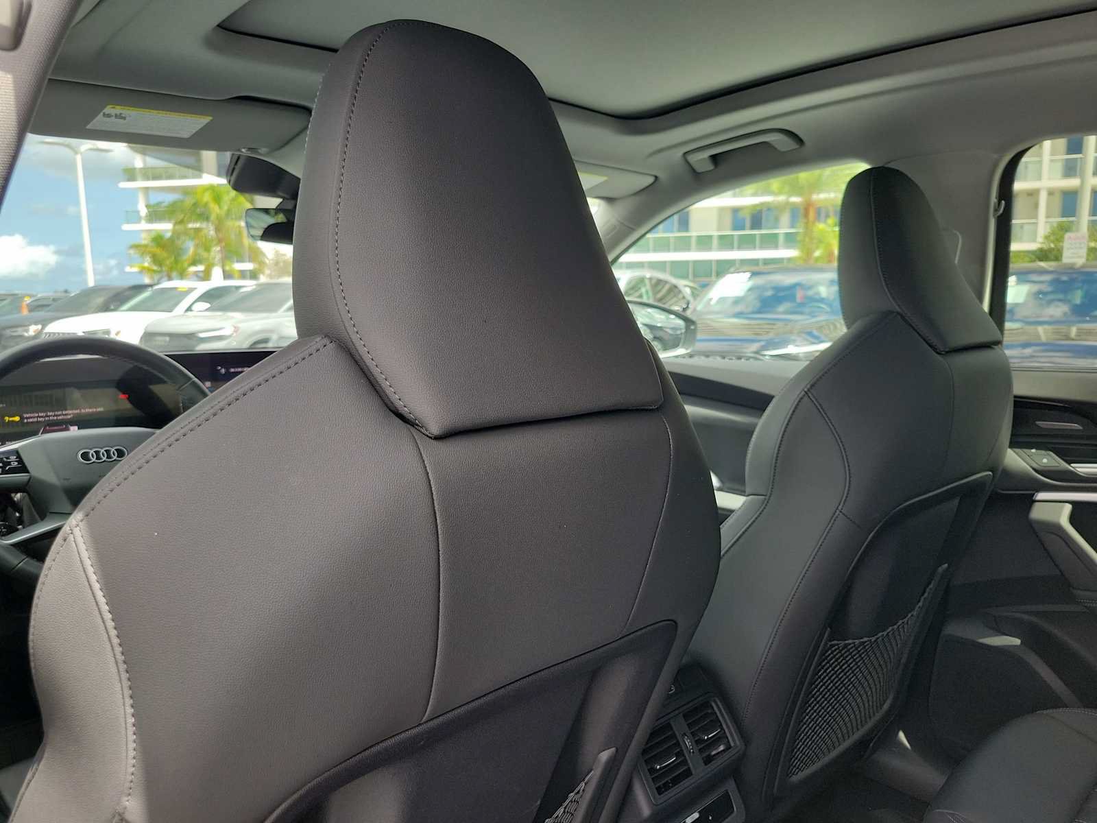 Certified 2025 Audi Q5 Premium Plus w/ Premium Plus AWD/4WD image 16