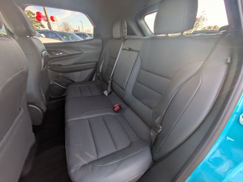 Used 2021 Chevrolet TrailBlazer RS w/ Technology Package image 8