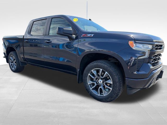 Used 2024 Chevrolet Silverado 1500 RST AWD/4WD image 9