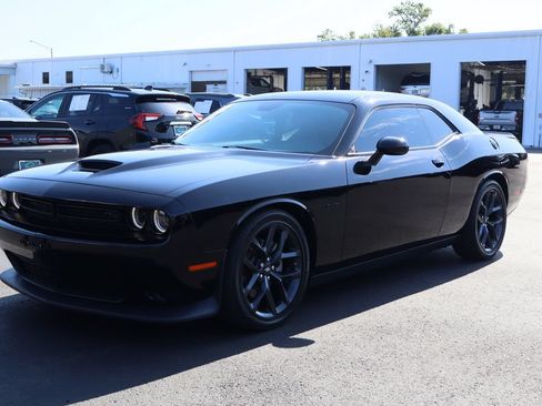 Used 2023 Dodge Challenger R/T w/ Blacktop Package RWD image 5