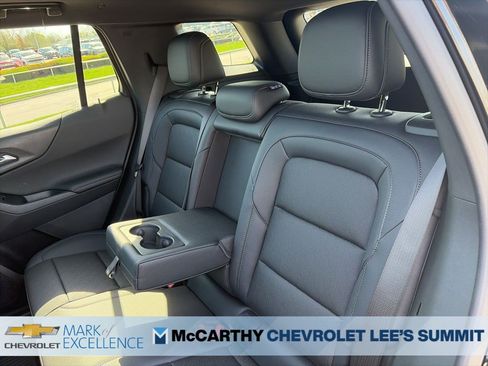 New 2026 Chevrolet Equinox LT w/ Convenience Package II AWD/4WD image 46