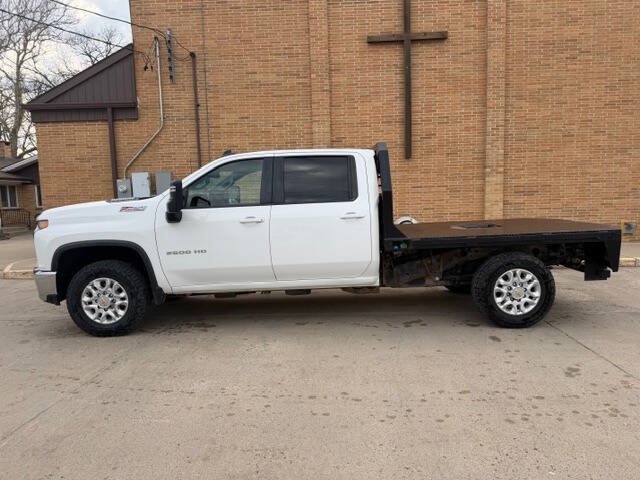 Used 2023 Chevrolet Silverado 2500 LT AWD/4WD image 15