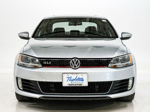 Used 2015 Volkswagen Jetta GLI SE image 4