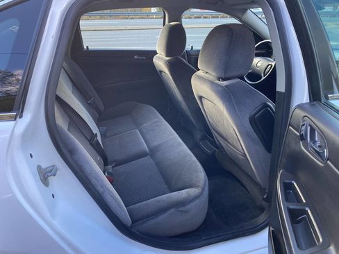Used 2013 Chevrolet Impala LS image 13
