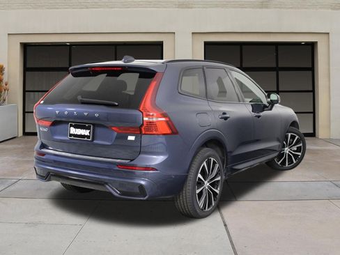 Certified 2023 Volvo XC60 T8 Plus w/ Climate Package AWD/4WD image 4