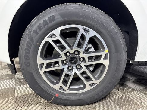 New 2026 Ford Expedition Max Active RWD image 12