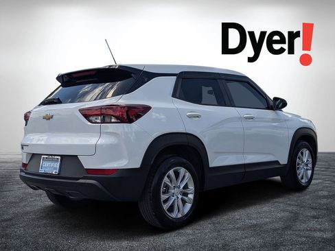 Certified 2023 Chevrolet TrailBlazer LS FWD image 3