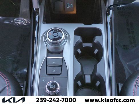 Used 2024 Ford Explorer ST-Line w/ Class IV Trailer Tow Package image 19