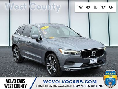 Used 2021 Volvo XC60 T5 Momentum w/ Advanced Package