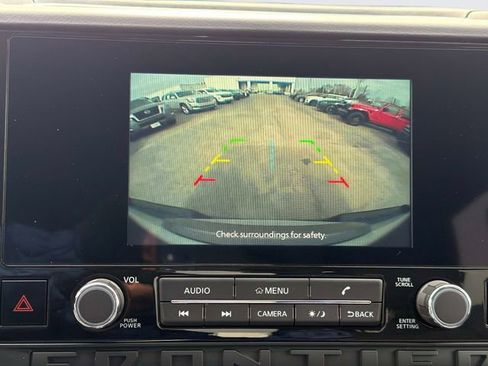 Used 2025 Nissan Frontier S image 31