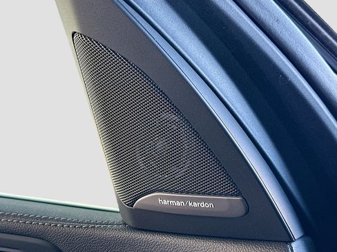 Certified 2022 BMW X7 xDrive40i w/ Premium Package image 19