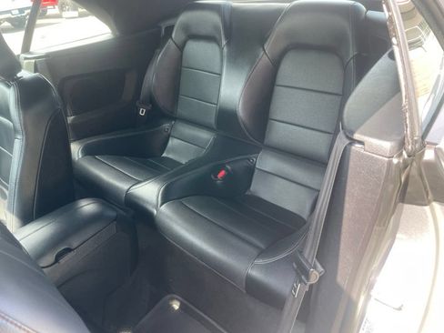 Used 2022 Ford Mustang Premium RWD image 13