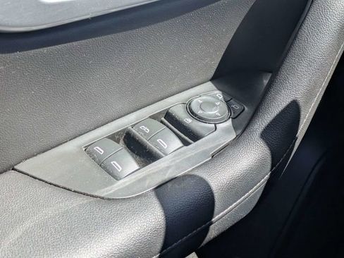 Used 2020 Chevrolet Blazer LT FWD image 23