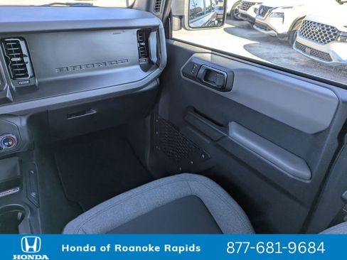Used 2022 Ford Bronco 4-Door image 15