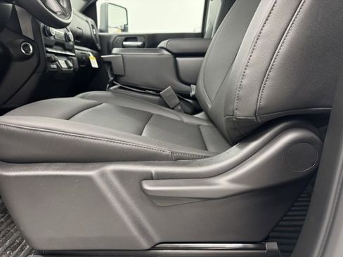 New 2026 Chevrolet Silverado 3500 W/T w/ WT Convenience Package image 10