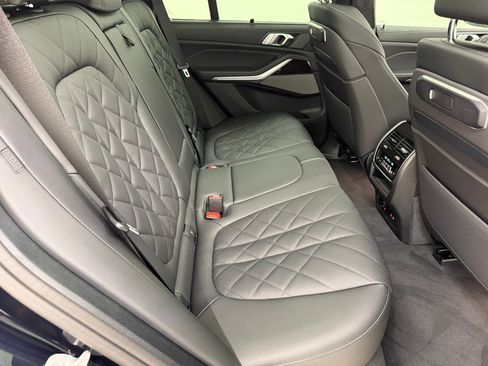 Certified 2025 BMW X5 xDrive40i w/ Executive Package AWD/4WD image 28