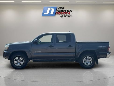 Used 2012 Toyota Tacoma 4x4 Double Cab w/ TRD Off-Road Pkg image 8