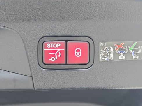 Used 2026 Mercedes-Benz GLE 53 AMG 4MATIC Coupe image 16