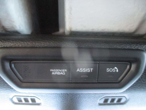 Used 2023 Jeep Gladiator Overland image 26