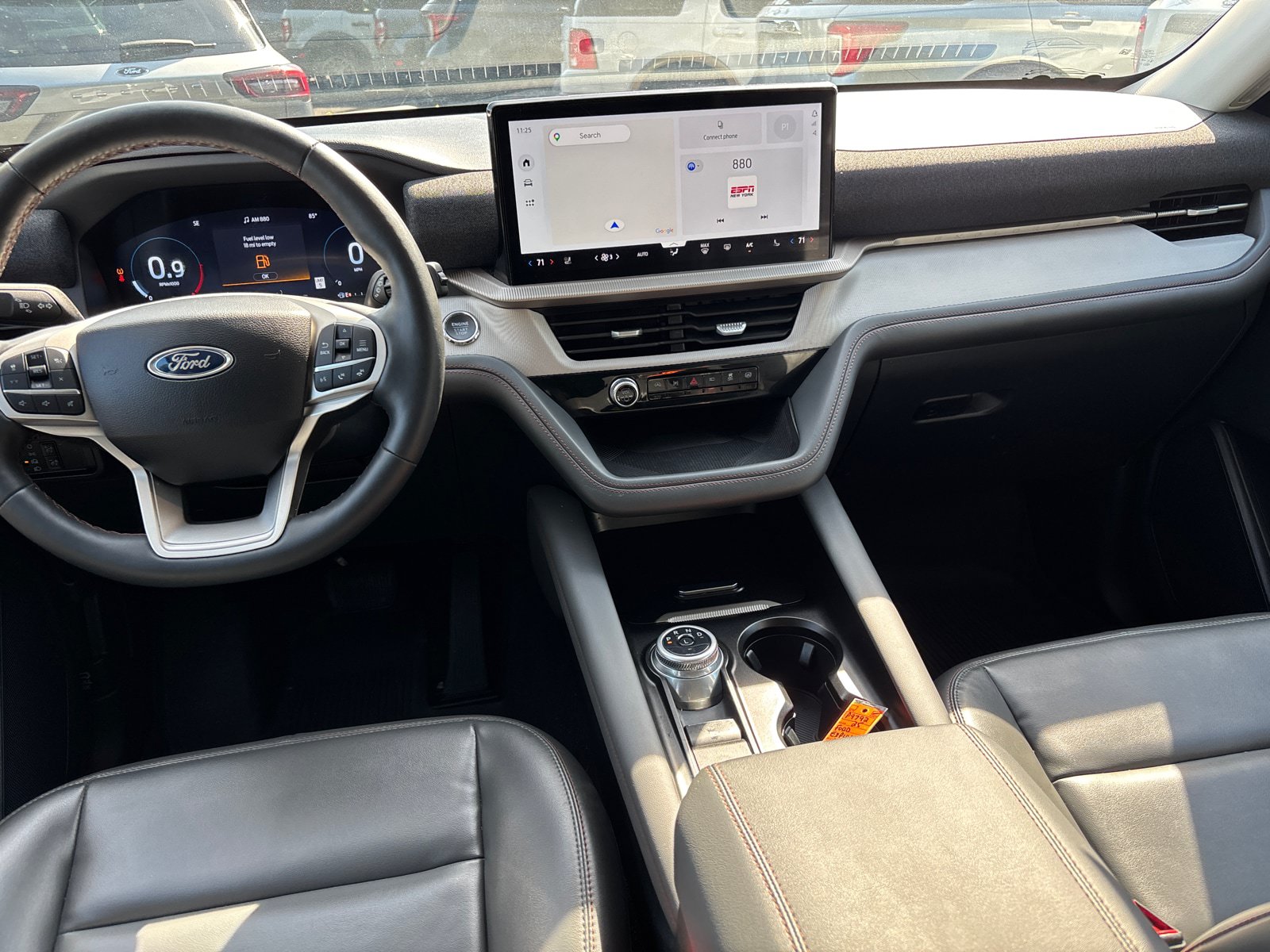 Used 2025 Ford Explorer Active w/ Active Comfort Package AWD/4WD image 12