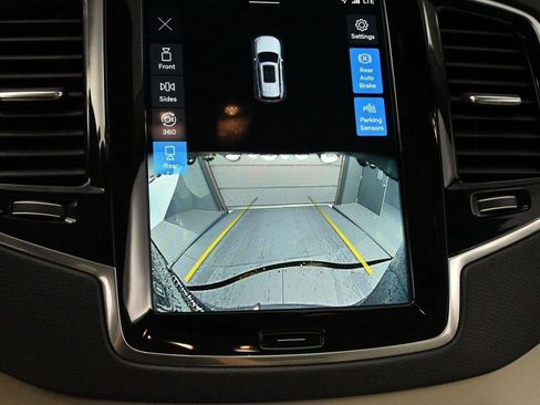 Used 2023 Volvo XC90 B6 Plus w/ Protection Package AWD/4WD image 24
