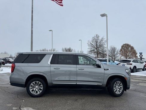 Used 2023 GMC Yukon XL Denali w/ LPO, Floor Liner Package image 10