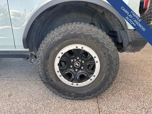 Used 2023 Ford Bronco Badlands w/ Sasquatch Package AWD/4WD image 5